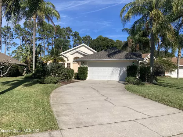 3936 Saint Armens CIR, Melbourne, FL 32934