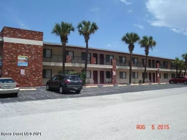 22 Tulip AVE #308, Cocoa Beach, FL 32931