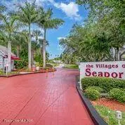 547 Ocean Park LN #208, Cape Canaveral, FL 32920