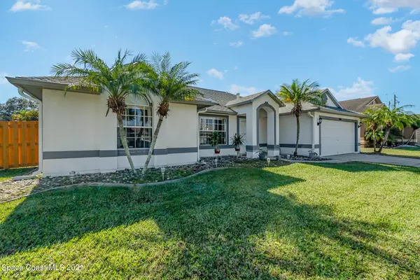 2088 Trevino CIR, Melbourne, FL 32935