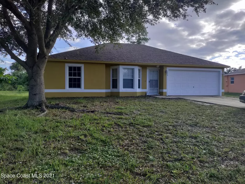 112 Prairie ST SE, Palm Bay, FL 32909