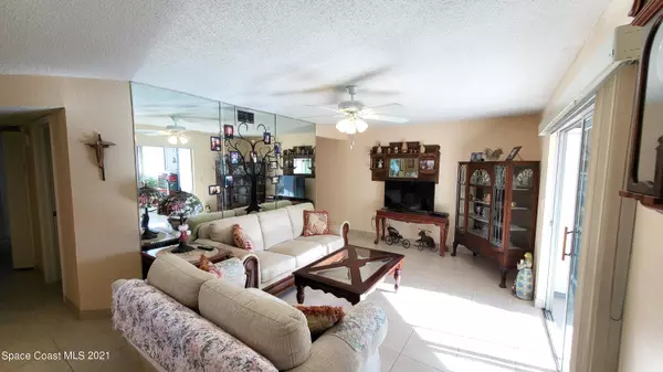 Melbourne, FL 32901,4640 Lake Waterford WAY #3