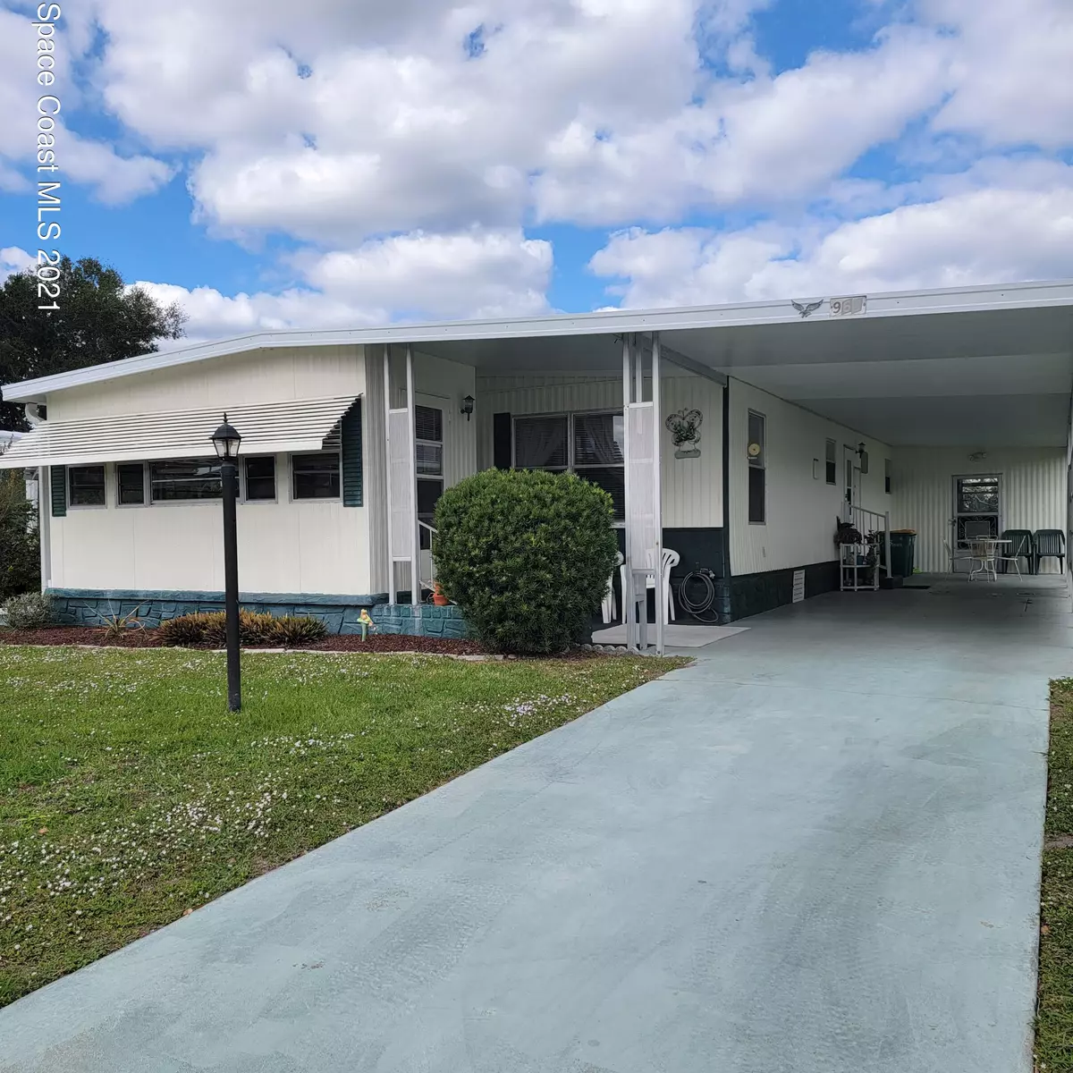 Barefoot Bay, FL 32976,965 Laurel CIR