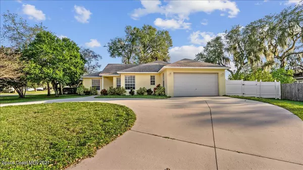 2013 Logan DR, Titusville, FL 32780