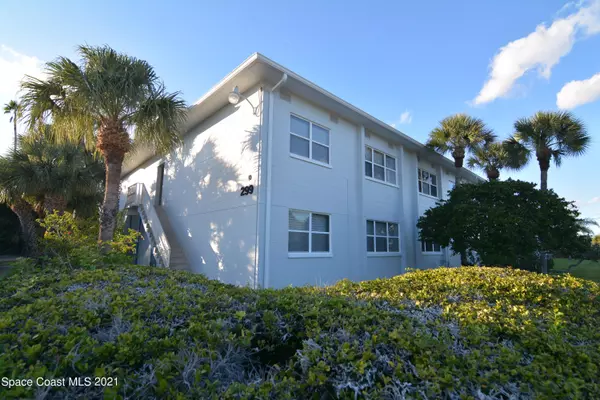 299 N Banana River DR #D1-211, Merritt Island, FL 32952