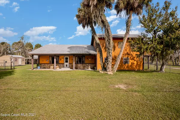 2520 Glatter RD, Malabar, FL 32950