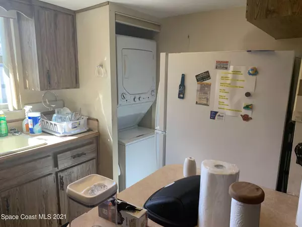 Melbourne, FL 32935,3135 Shady Dell LN #210