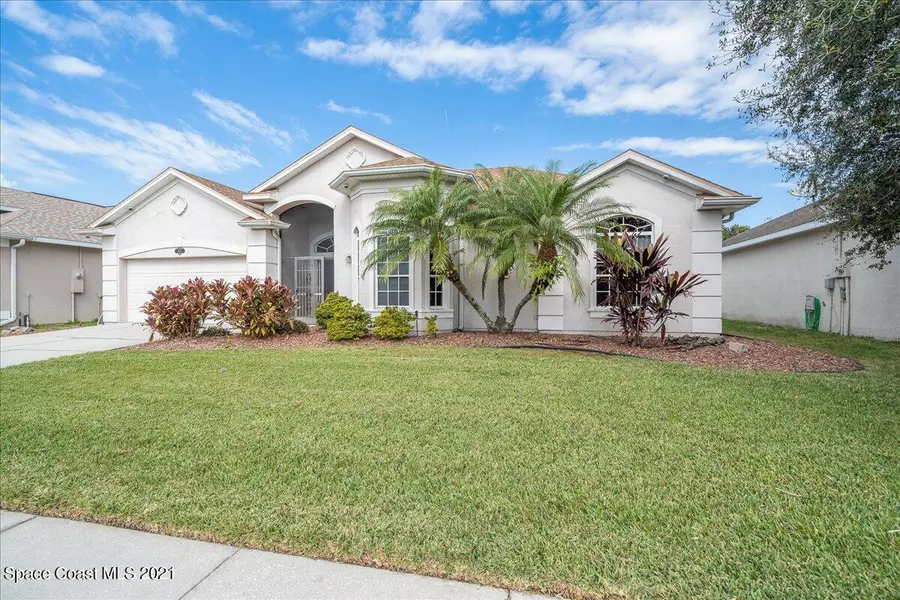 1634 Sumter LN, Melbourne, FL 32904