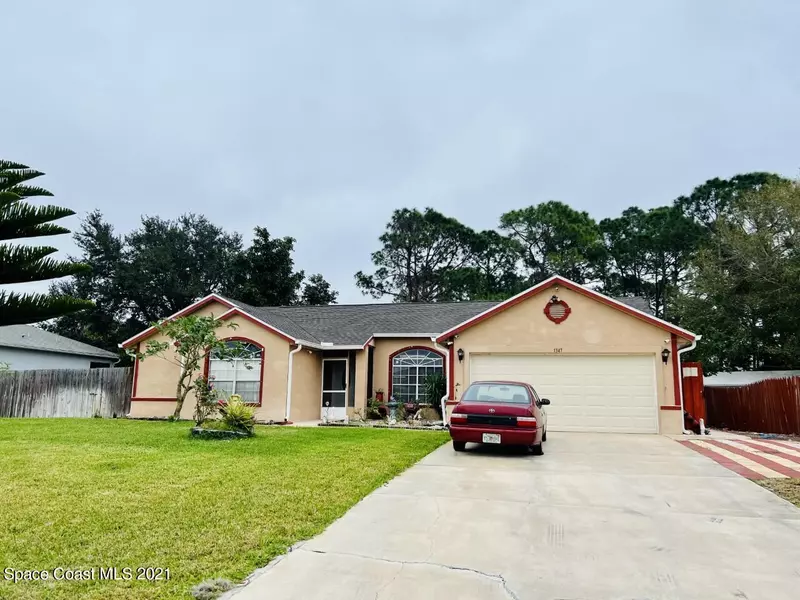 1347 Prum AVE NW, Palm Bay, FL 32907