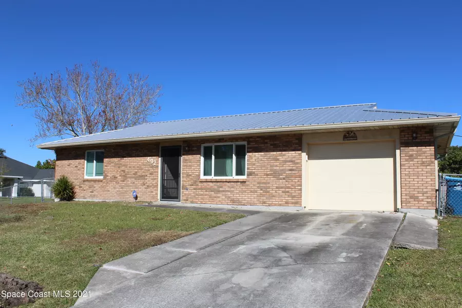 497 Newgate ST NW, Palm Bay, FL 32907