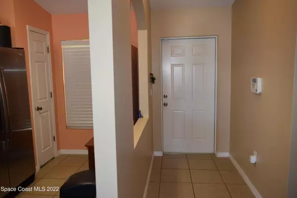 Melbourne, FL 32901,1240 Luminary CIR #104