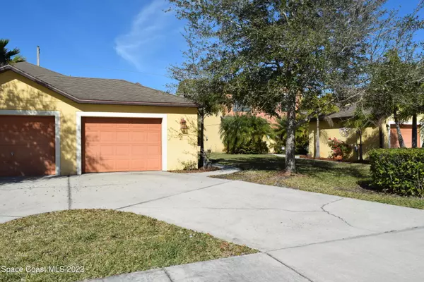 Melbourne, FL 32901,1240 Luminary CIR #104