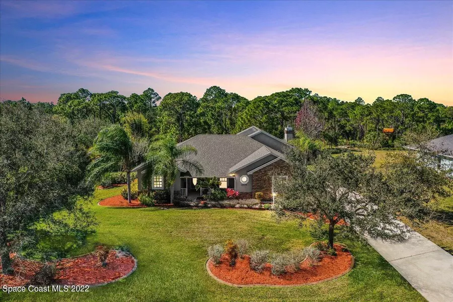 3839 Gardenwood CIR, Grant, FL 32949