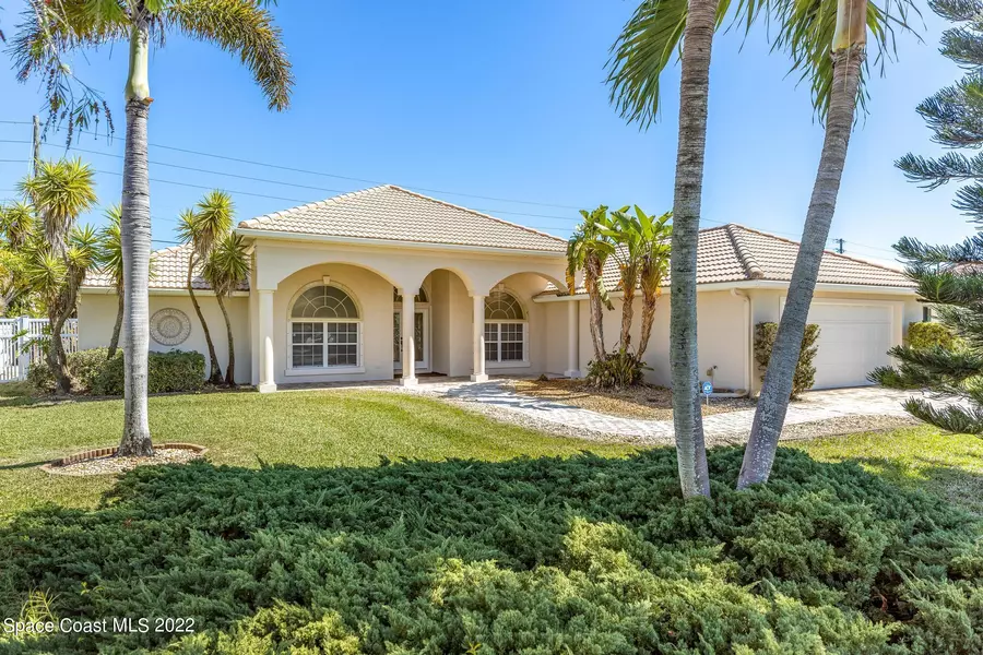 2001 Neptune DR, Melbourne Beach, FL 32951