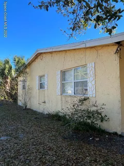 321 Cornell AVE, Melbourne, FL 32901