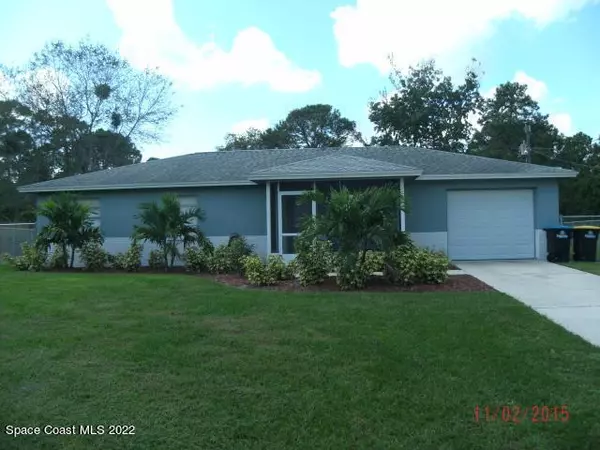 590 Charlotta AVE SE, Palm Bay, FL 32909