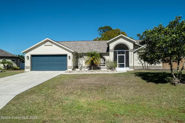 514 Milford St SE, Palm Bay, FL 32909