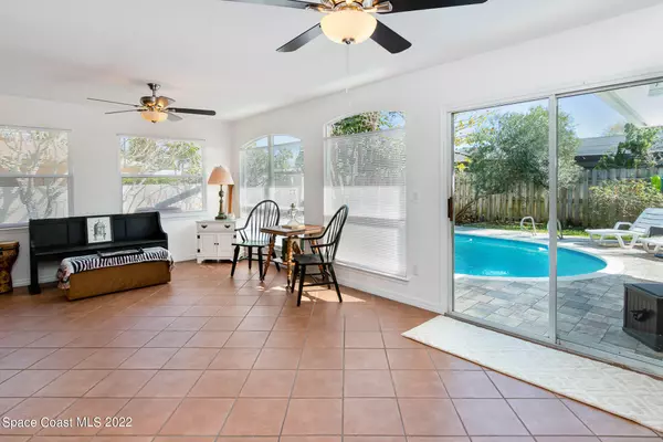 Satellite Beach, FL 32937,509 W Amherst CIR