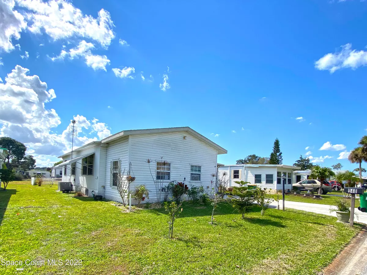 Barefoot Bay, FL 32976,948 Cashew CIR