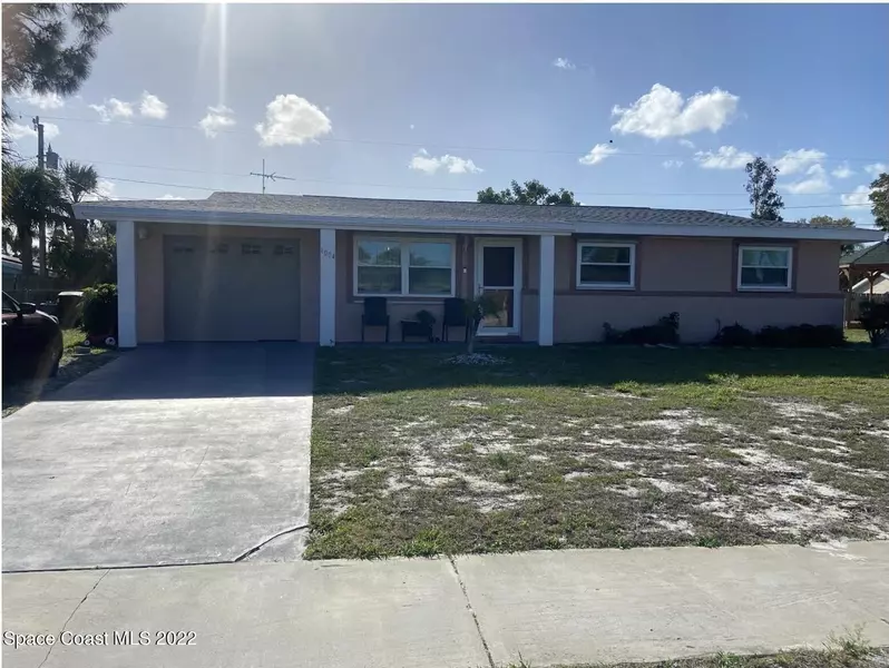 1004 Eyerly LN NE, Palm Bay, FL 32905