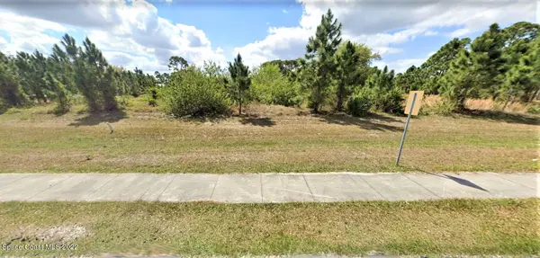 Palm Bay, FL 32909,2243 Cogan DR SE