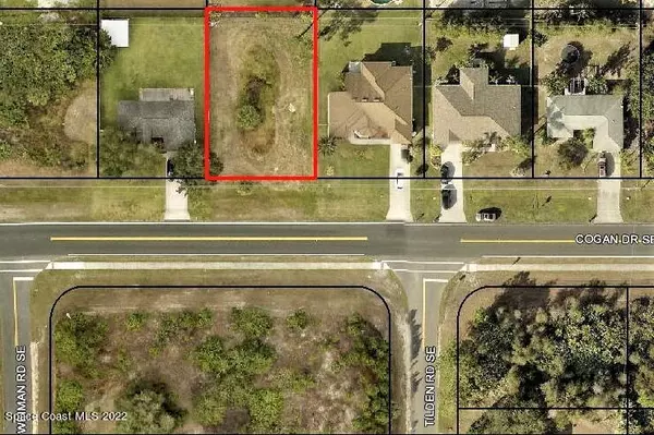 2243 Cogan DR SE, Palm Bay, FL 32909