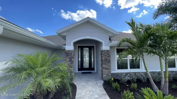 Palm Bay, FL 32908,1015 SW Captiva Island CIR