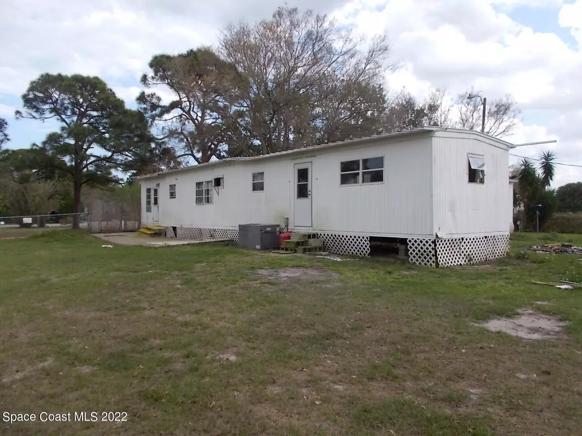 Sebastian, FL 32976,8280 Pine Ridge