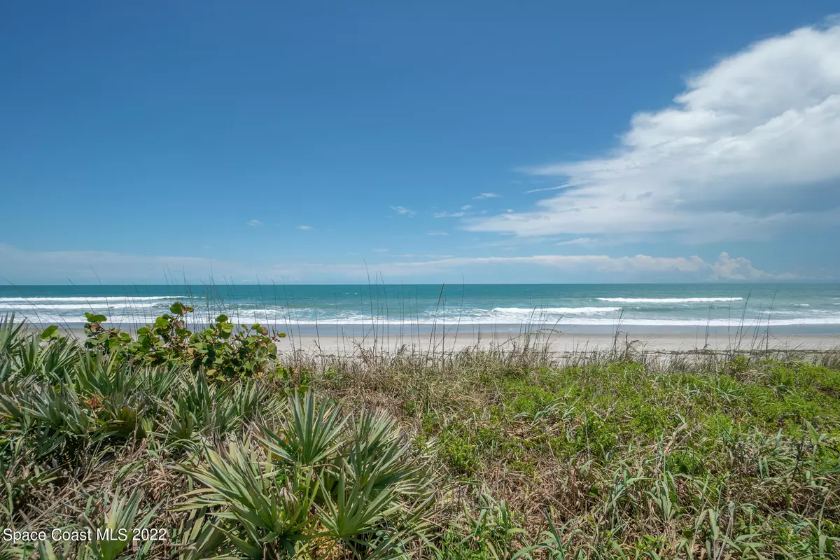 Satellite Beach, FL 32937,555 Highway A1a #10