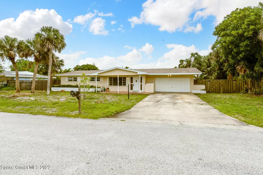 408 Banyan WAY, Melbourne Beach, FL 32951