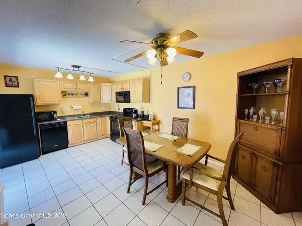 Palm Bay, FL 32905,2117 Vista Oaks CIR NE