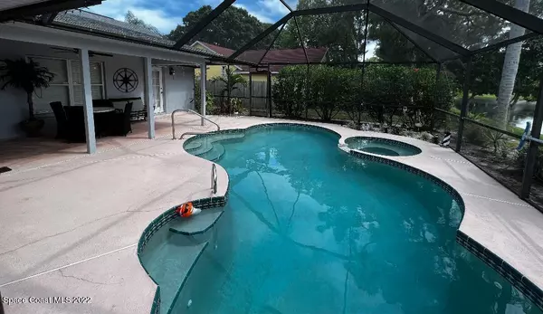 Rockledge, FL 32955,949 Tamarind CIR