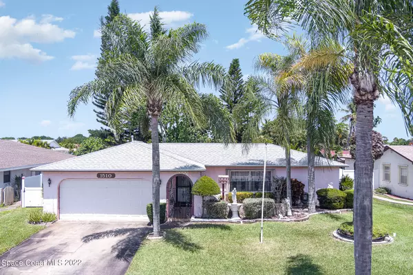 1510 W Riviera DR, Merritt Island, FL 32952