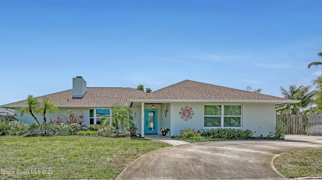 217 Dogwood AVE, Melbourne Beach, FL 32951