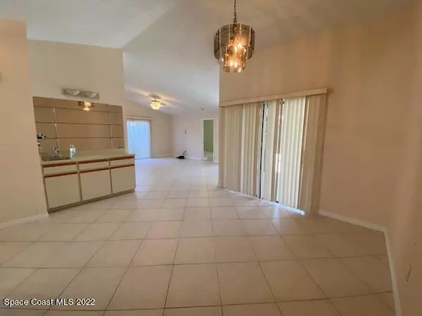 Melbourne, FL 32940,429 Maple Bluff CIR