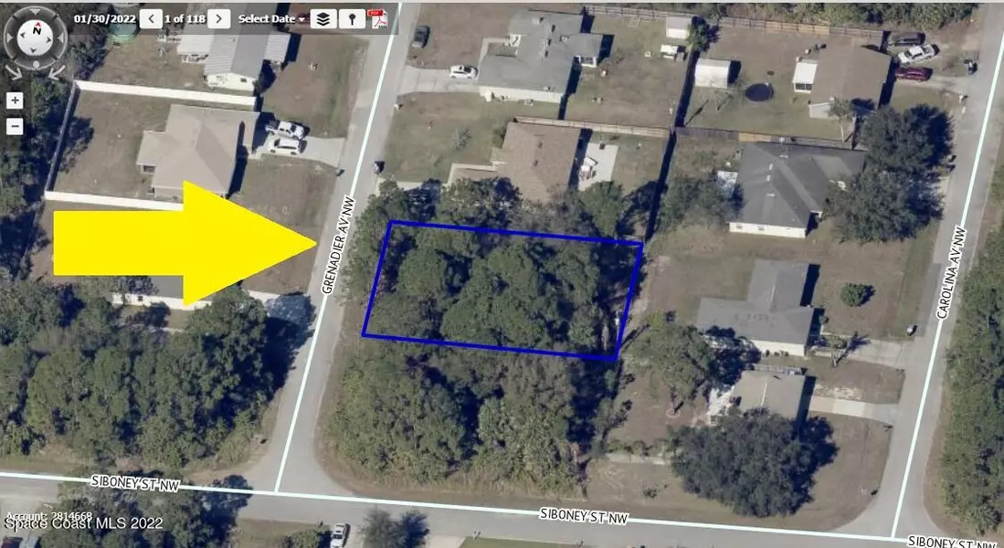 407 Grenadier AVE NW, Palm Bay, FL 32907