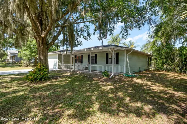 Mims, FL 32754,3453 Brevard RD