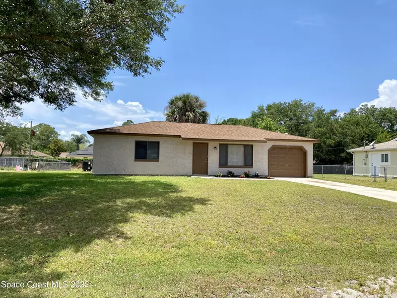 268 Melba AVE NW, Palm Bay, FL 32907