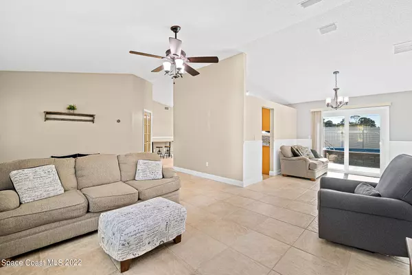 Palm Bay, FL 32908,458 Treemont AVE