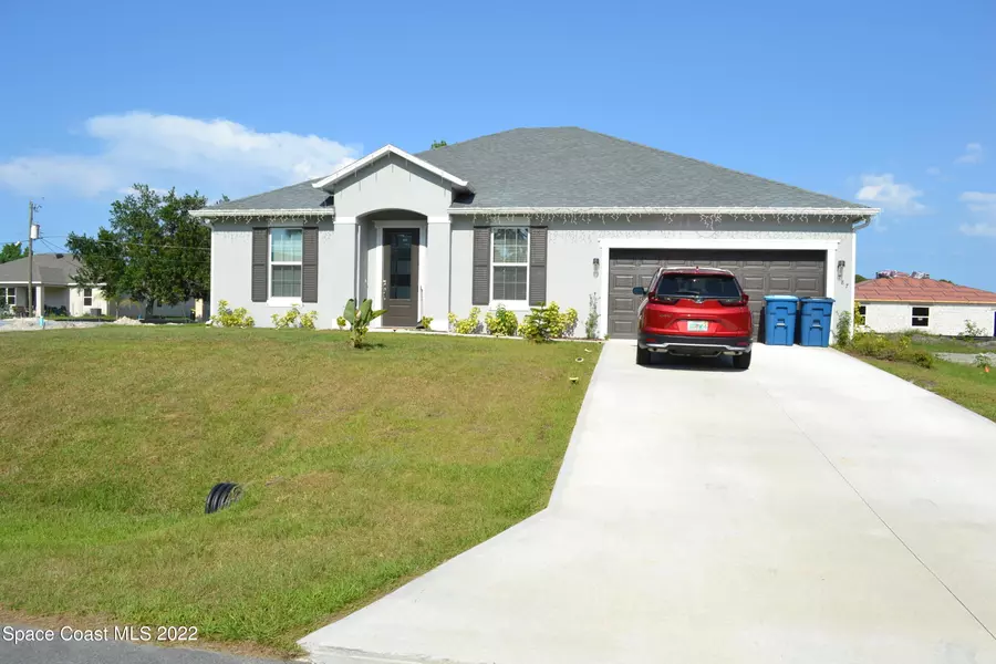 787 Diplomat AVE SE, Palm Bay, FL 32909