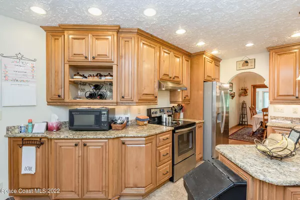 Mims, FL 32754,1713 Ford RD