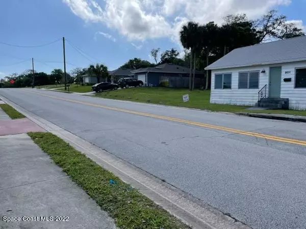 Melbourne, FL 32901,803 W Jackson ST