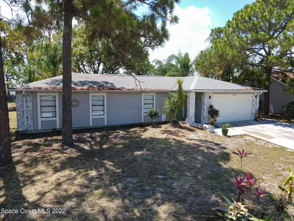 1406 Glendale AVE NW, Palm Bay, FL 32907