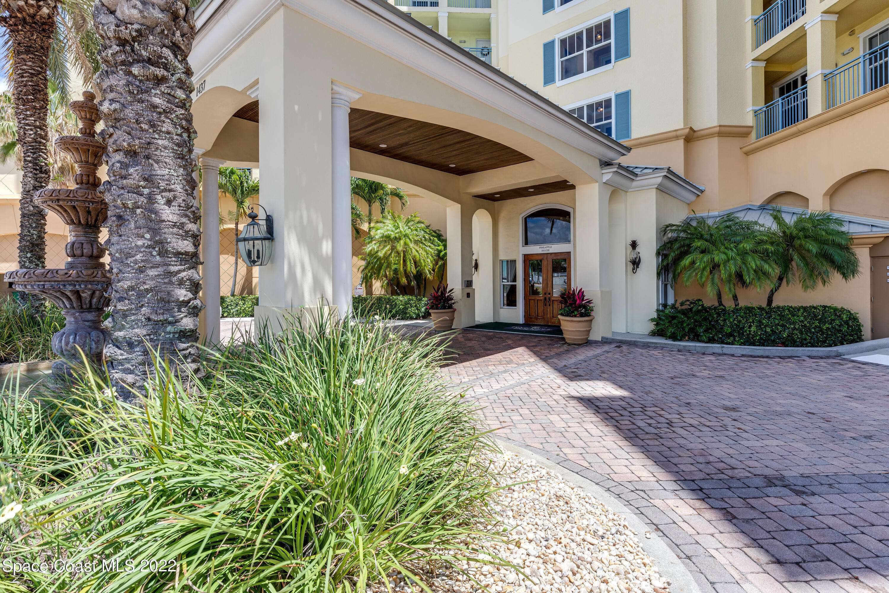 Melbourne, FL 32935,1437 Pineapple AVE #404