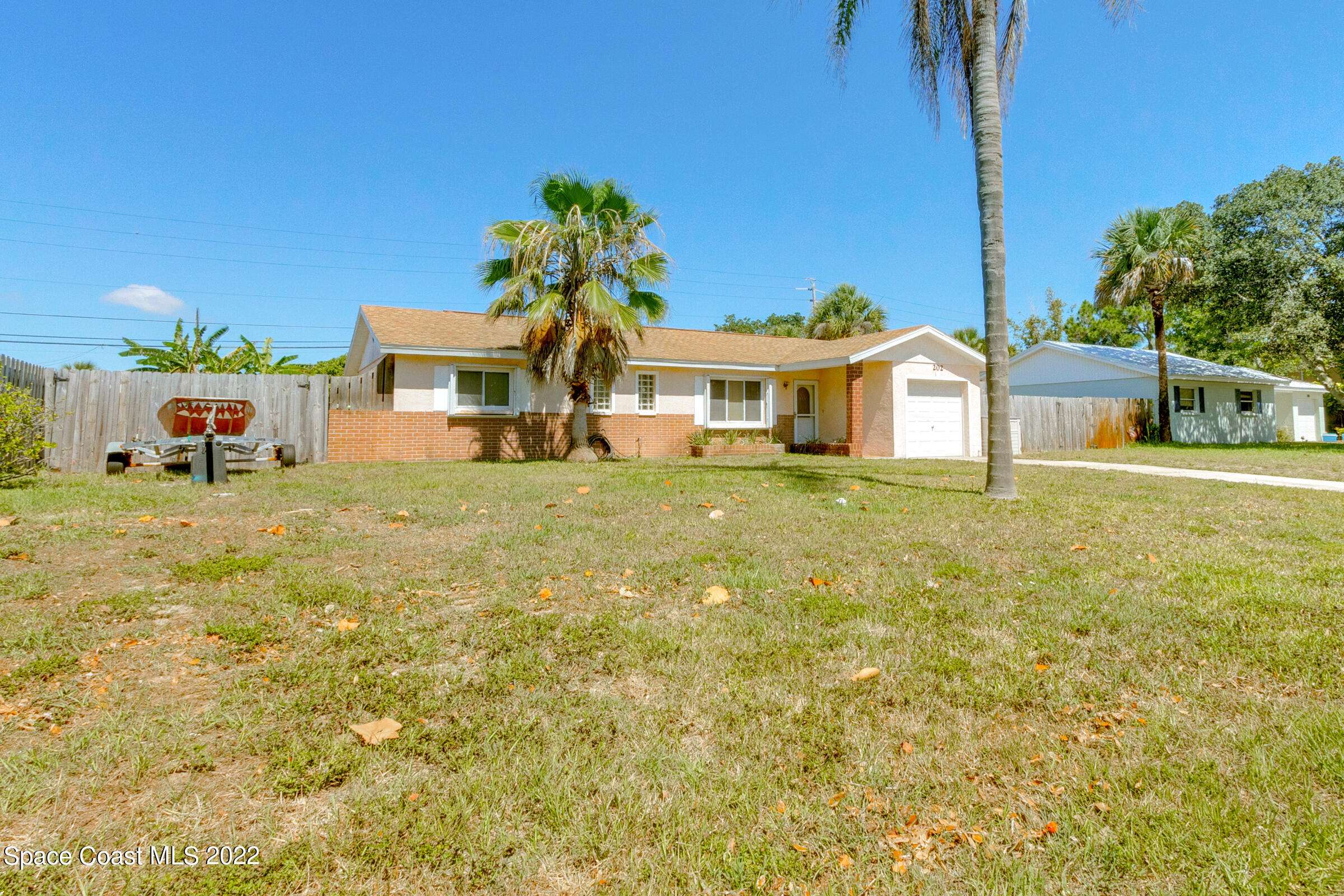 Indian Harbour Beach, FL 32937,202 School RD