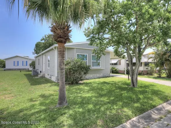 Barefoot Bay, FL 32976,624 Royal Tern DR