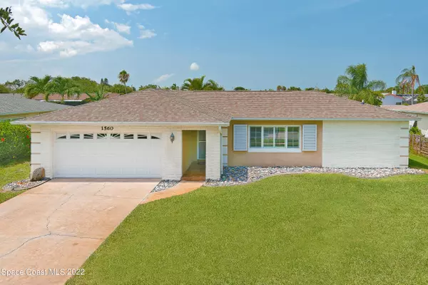 1560 W Riviera DR, Merritt Island, FL 32952