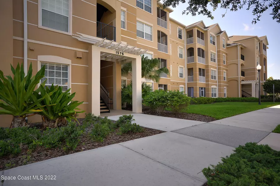 1576 Peregrine CIR #302, Rockledge, FL 32955