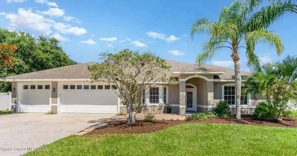 858 Woodbine DR, Merritt Island, FL 32952