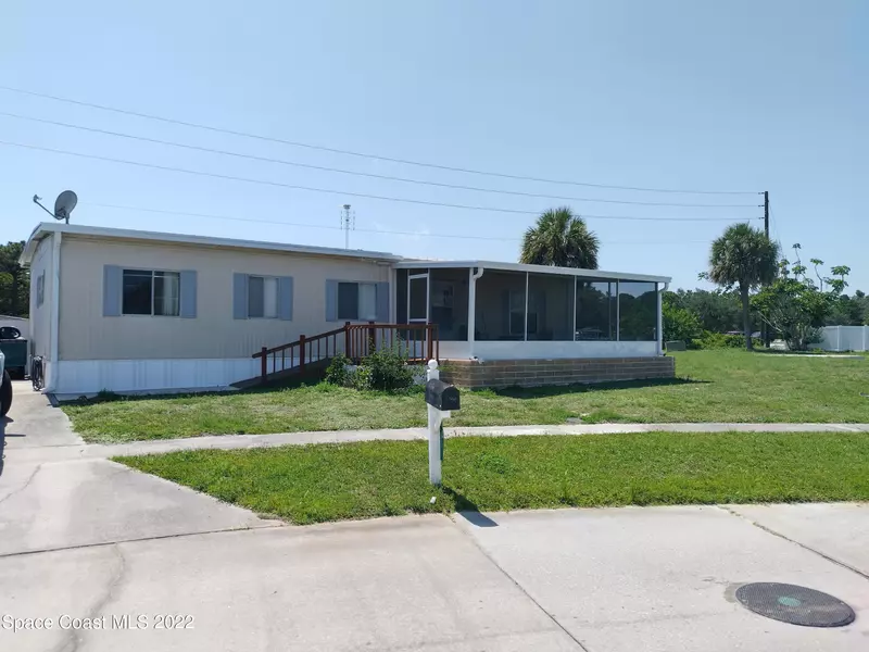 2096 Bedford ST NE, Palm Bay, FL 32905